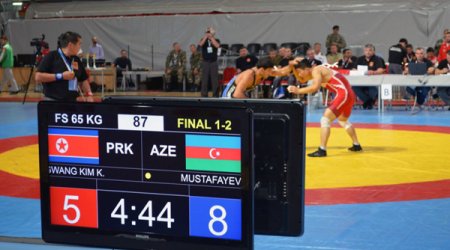 Sərbəst güləşçimiz dünya çempionatında qızıl medal qazandı