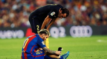 Messi zədələndi - Üç həftə meydana çıxmayacaq