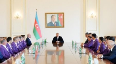 Prezident: “500 milyon insan gördü ki, Bakı “Formula-1” yarışını keçirməyə qadirdir”
