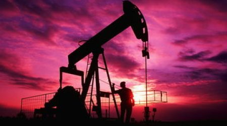 World oil prices top $50 per barrel