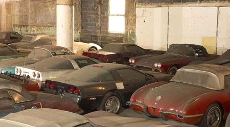 Qarajda unudulan avtomobillər satışa çıxarılır - 1 milyon dollara+FOTOLAR