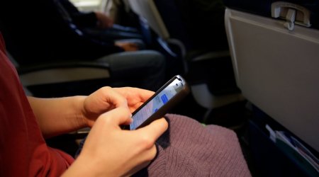 U.S. bans Samsung Galaxy Note 7 smartphones from air travel