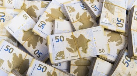 CB attracts AZN 59M at auction