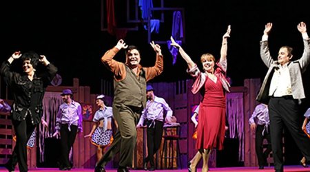 Musiqili Teatrda “Fransızsayağı qarnir” tamaşası nümayiş olunub