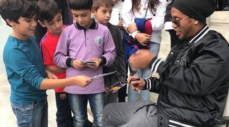 Ronaldinyo Azərbaycan futbolu haqqında danışdı