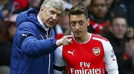 Özil “Arsenal”a maraqlı şərt qoydu