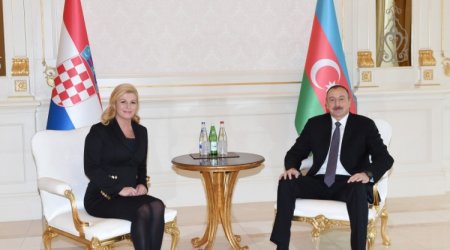 Xorvatiya prezidentinin şərəfinə ziyafət verildi