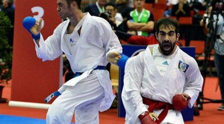 Rafael Ağayev dünya çempionu oldu