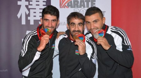 Rafael Ağayev beşqat dünya çempionu oldu