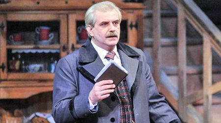 Aktyor səhnədə öldü