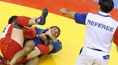 Azerbaijani sambo wrestlers vying for world medals