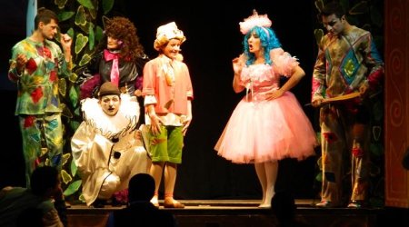 ADGTT-da tamaşalar paradı - FOTOLAR