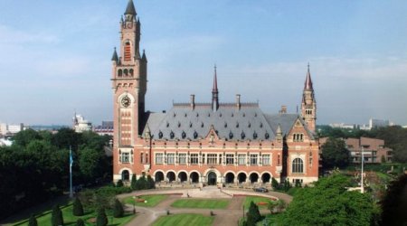 Rusiya: “Bu, faşizm üzərində oğurlanmış qələbədir”