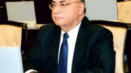  Asim Mollazade: “We must hold talks with Russia, not with Armenia”