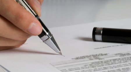 Azerbaijani, Russian defense ministers to sign 2017 co-op plan