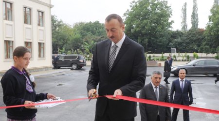 İlham Əliyev Ağdamda açılış etdi