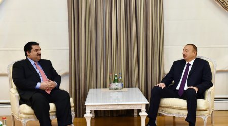 İlham Əliyev Pakistanın ticarət nazirini qəbul edib - YENİLƏNİB