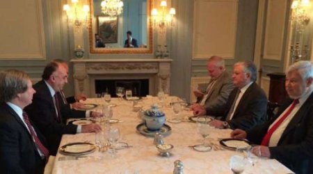Foreign ministers of Azerbaijan and Armenia dined together 