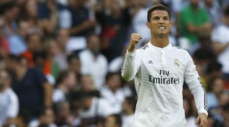 Ronaldu karyerasının 500-cü qolunu vurdu