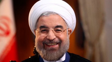 Ruhani Ermənistana gedir - Sarkisyanla görüşəcək