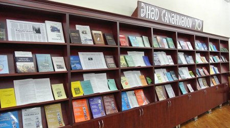 Əhəd Canəhmədovun “Həqiqətin fəlsəfəsi” kitabının təqdimatı oldu - Fotolar