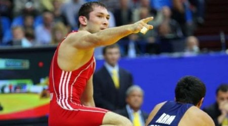 Vitali Rəhimovun olimpiya medalı əlindən alındı