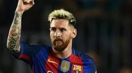 Messi ilin ən yaxşı oyun qurucusu seçildi