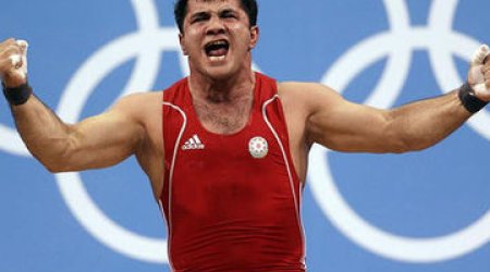 Azerbaijani weightlifter stripped of Olympic medal