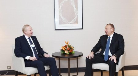 Ilham Aliyev meets with BP CEO