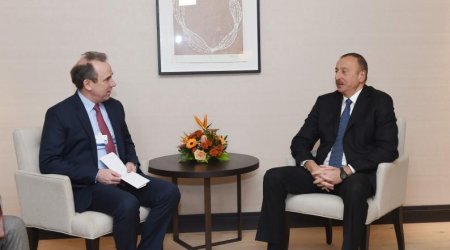 Ilham Aliyev met with Chief Executive Officer of LafargeHolcim