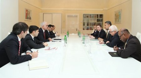 Azərbaycan və İslam İnkişaf Bankı arasında saziş imzalandı