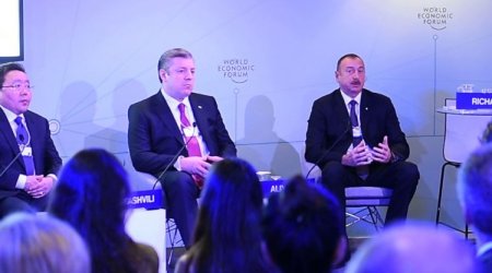 İlham Əliyev Davosda interaktiv iclasda iştirak edib