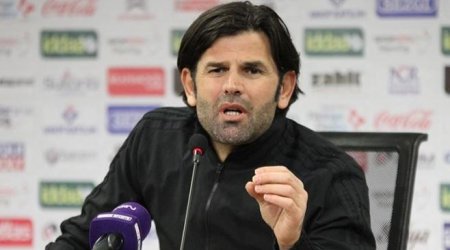 Superliqada növbəti baş məşqçi istefası