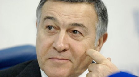 Araz Ağalarov: Əsas odur, bizə zərəri dəyməsin