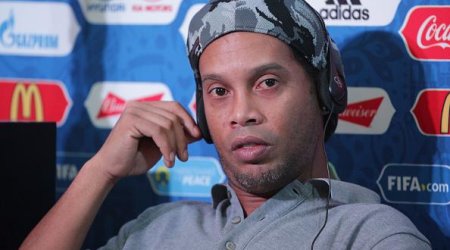 Ronaldinyo Braziliya klubu ilə razılığa gəldi