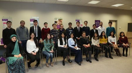 Azercell CEO meets Student Bursary Program winners