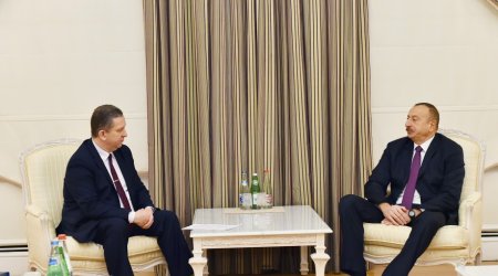 İlham Əliyev Ukrayna nazirinin başçılıq etdiyi nümayəndə heyətini qəbul edib
