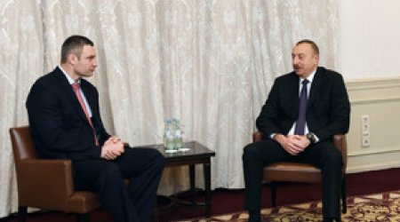 Prezident İlham Əliyev Münhendə Kiyev şəhərinin meri ilə görüşüb