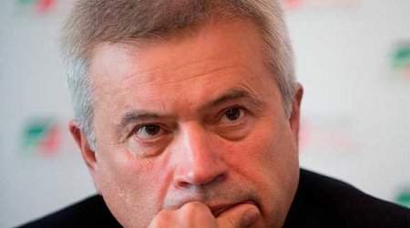 Azərbaycanlı biznesmen yarım milyard itirdi