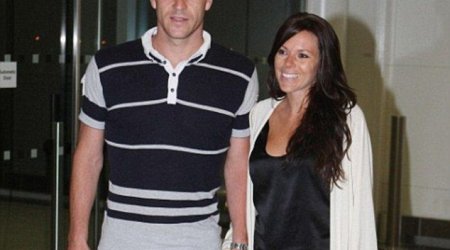 Məşhur futbolçunun evi qarət olunub