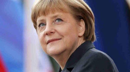 Merkel ilk addımı atdı - Trampla görüşə gedir