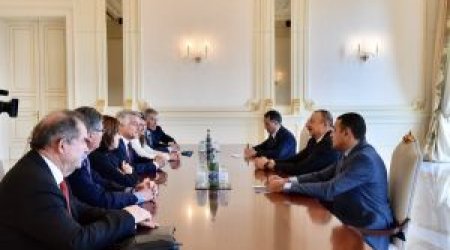 Prezident Fransa-Qafqaz Dostluq Qrupunun rəhbərini qəbul edib