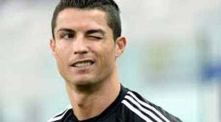 Ronaldo  “İlin ən yaxşı futbolçusu” seçilib