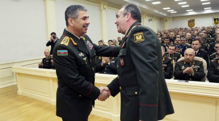 Müdafiə Nazirliyində istefalar