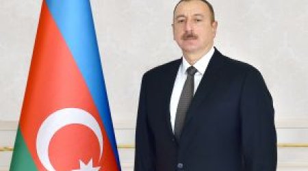 Prezident bir qrup hərbçi ilə görüşüb