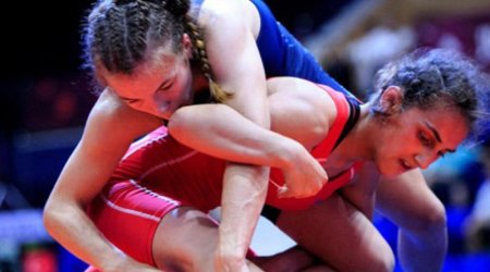 3 qadın güləşçimiz döşəyə çıxır - Avropa çempionatı