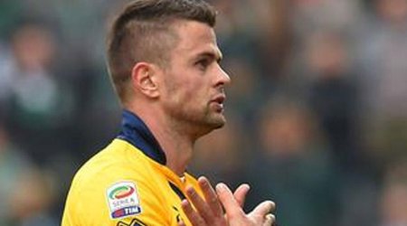 Karyerasını Azərbaycanda davam etdirəcək