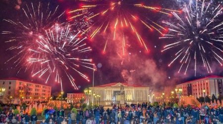 İslamiadanın açılışı ilə bağlı bəzi məqamlar