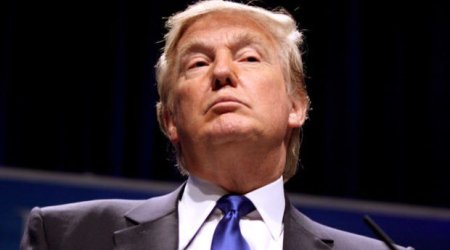 KİV: Tramp Brüsselə böyük heyətlə gələcək