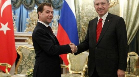 Medvedev İstanbulda Ərdoğan ilə görüşəcək